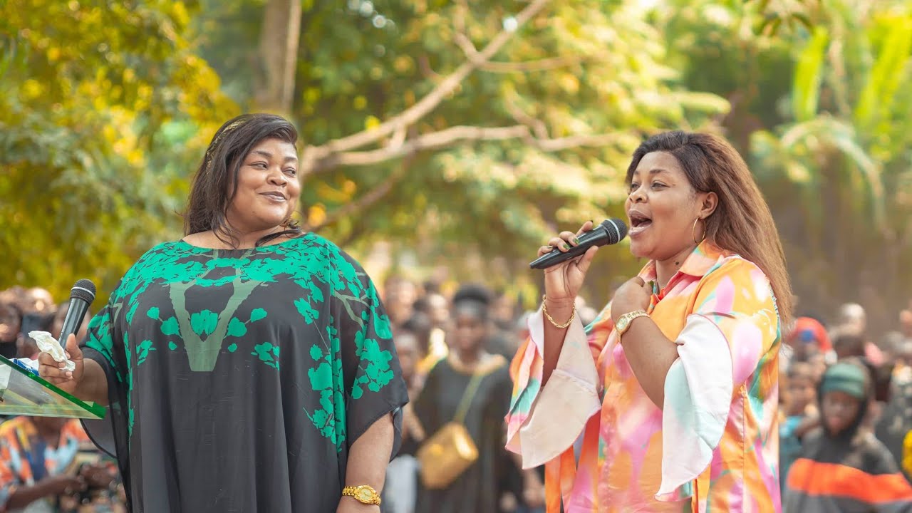 FEMME THAMAR FEAT EUNICE MANYANGA ET  MAMAN VERO LIVE MUSIQUE