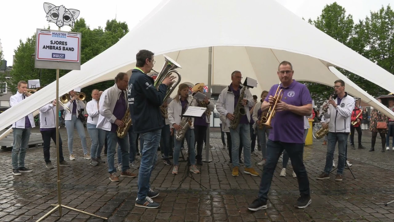 Sjores Ambras Band Hulst  Hulster Dweildag 7 mei 2023 Hulst Zeeland NL