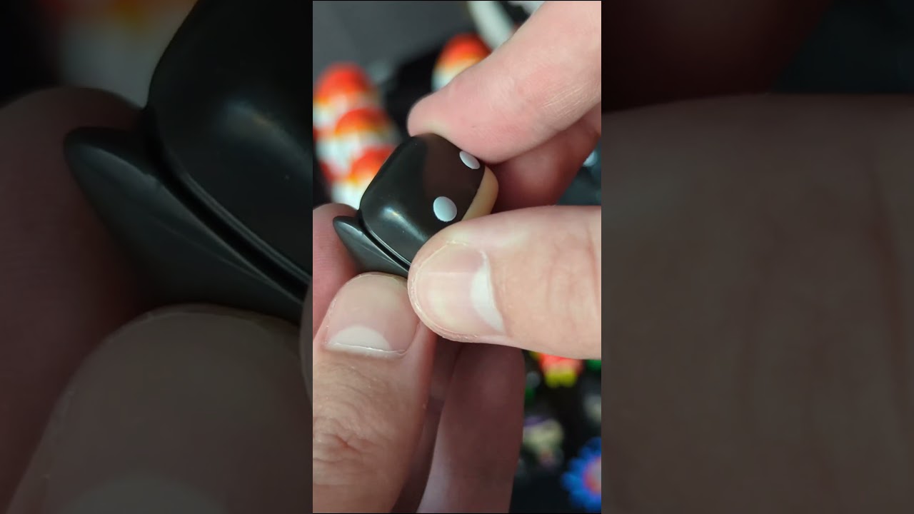 Funko Batman minifigure | DC funko pop | Kinder Joy and Funko colaboration | Kinder joy unboxing