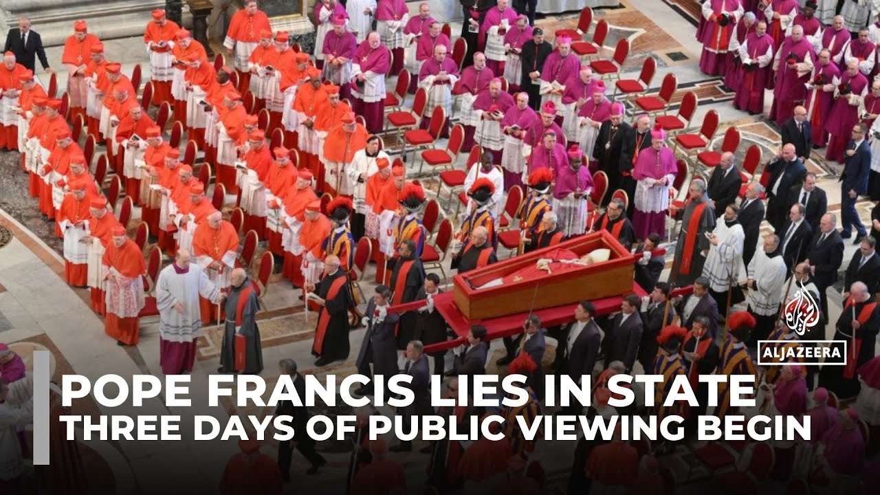 Public mourning begins as pope&rsquo;s coffin arrives in St Peter&rsquo;s Basilica