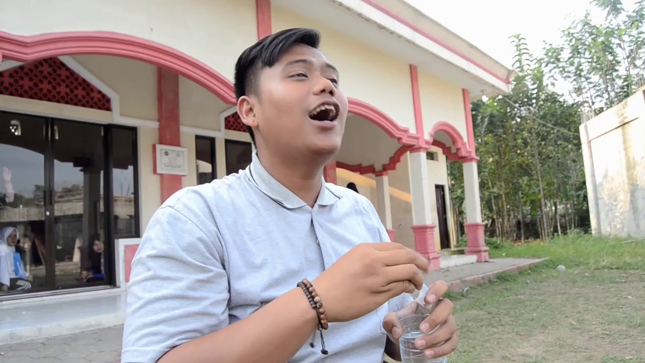 Iklan Air Mineral Lucu - Darussalam Bogor