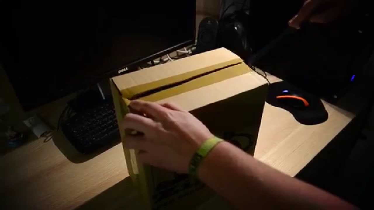 Unboxing custom Ziggi Papers - The Pyroman Production