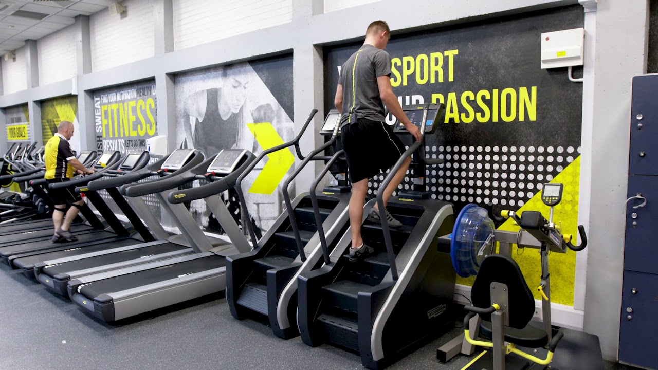 How to use a Technogym Excite® Climb