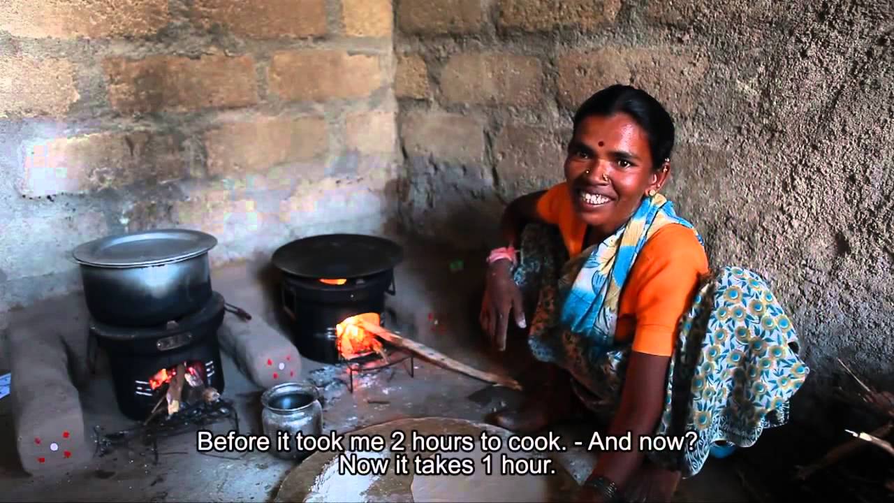 Meet improved cookstove 'Chulika' users Bassama and Parramma