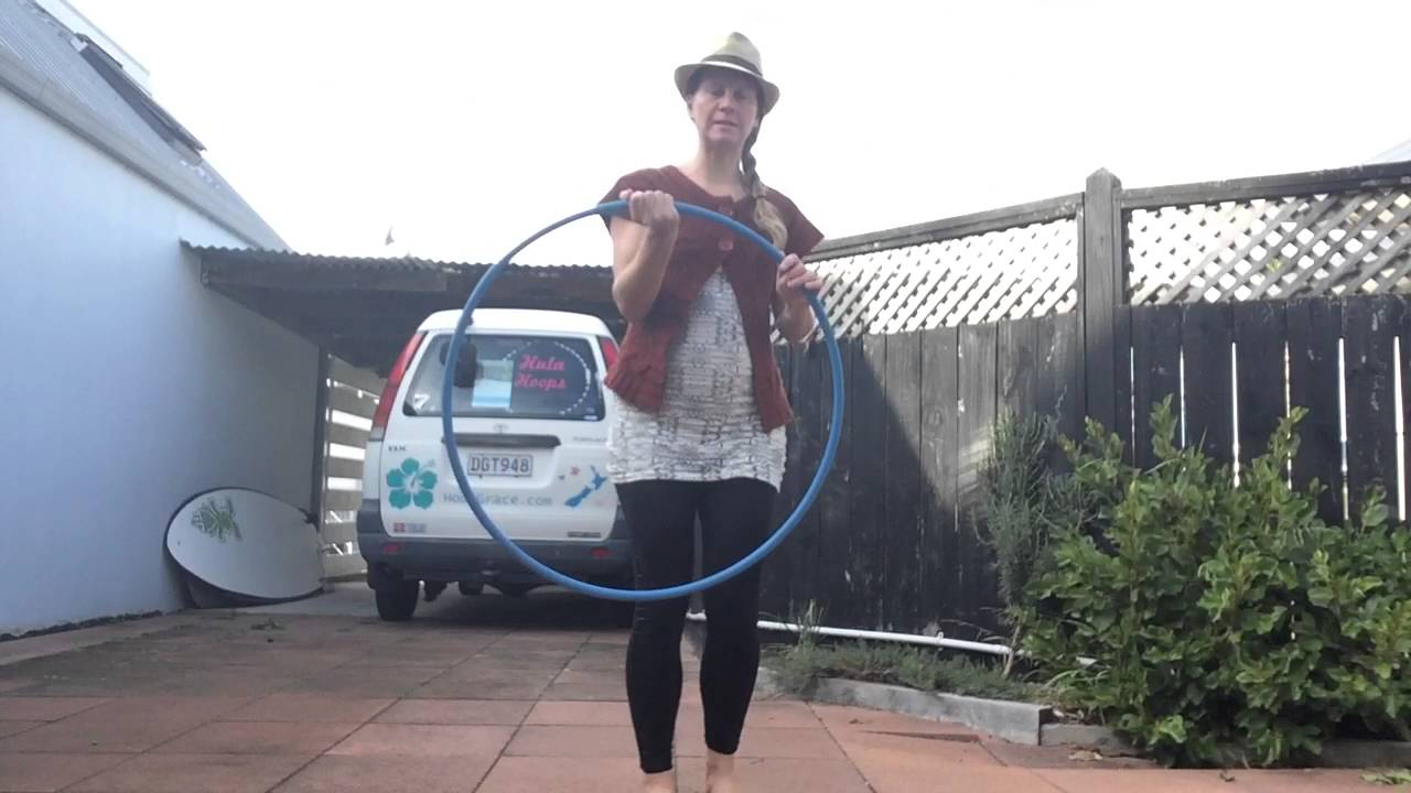 Behind the Back Pass Tutorial - Beginner Hula Hoop Dance