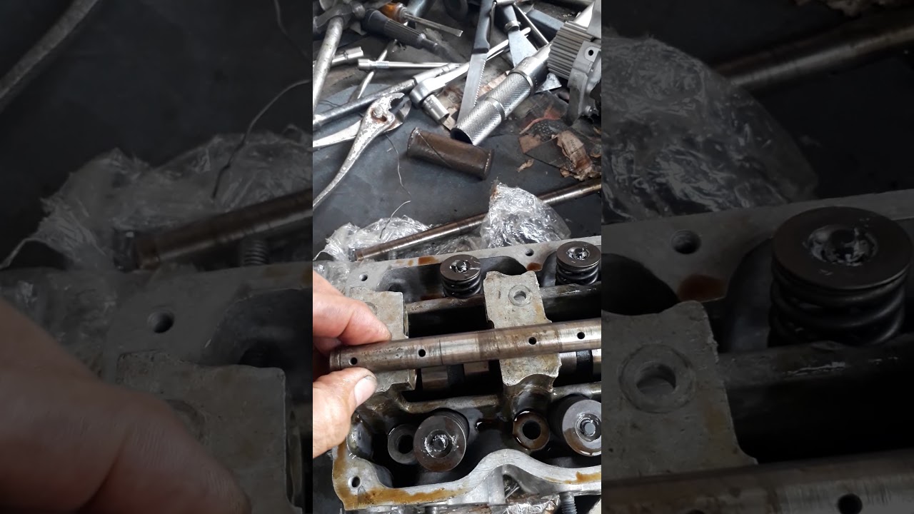 detalle de lubricación en la culata del Spark,