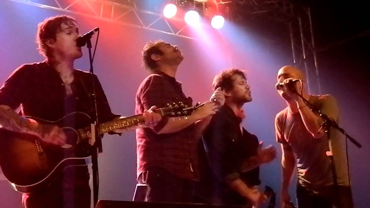 The Revival Tour - She Loves You