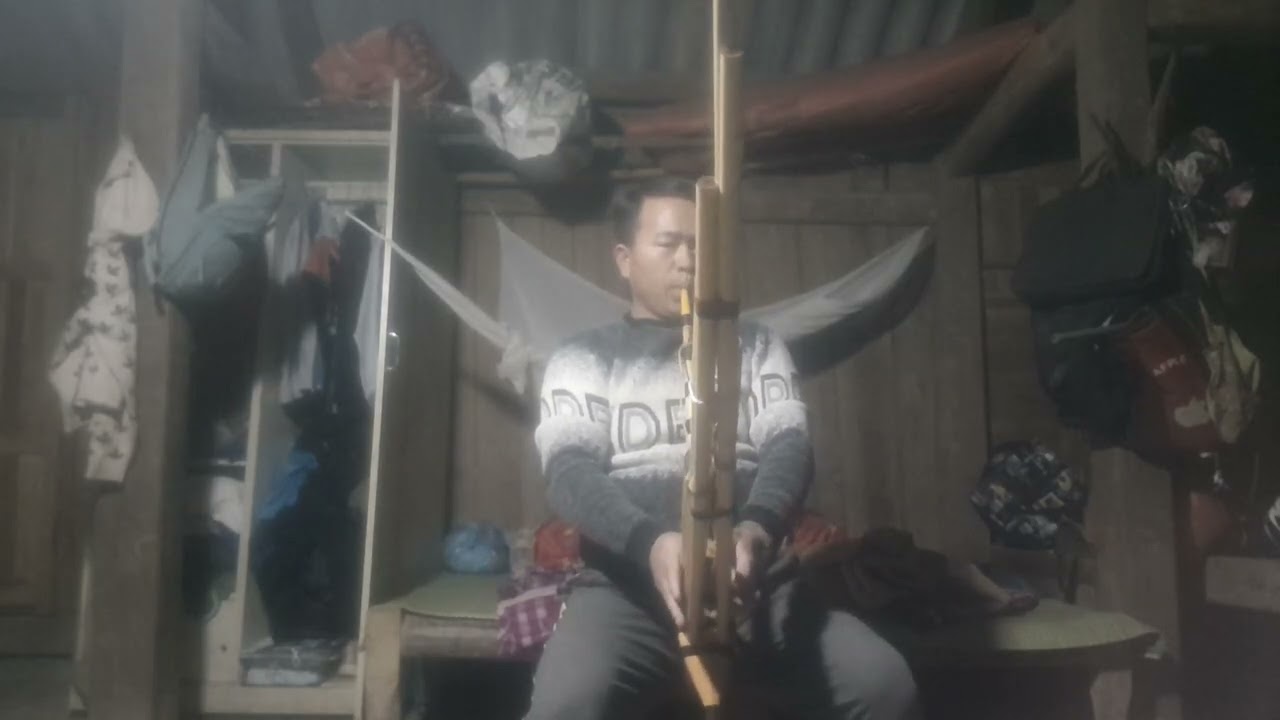 Kuv teb koj lawm phooj yws