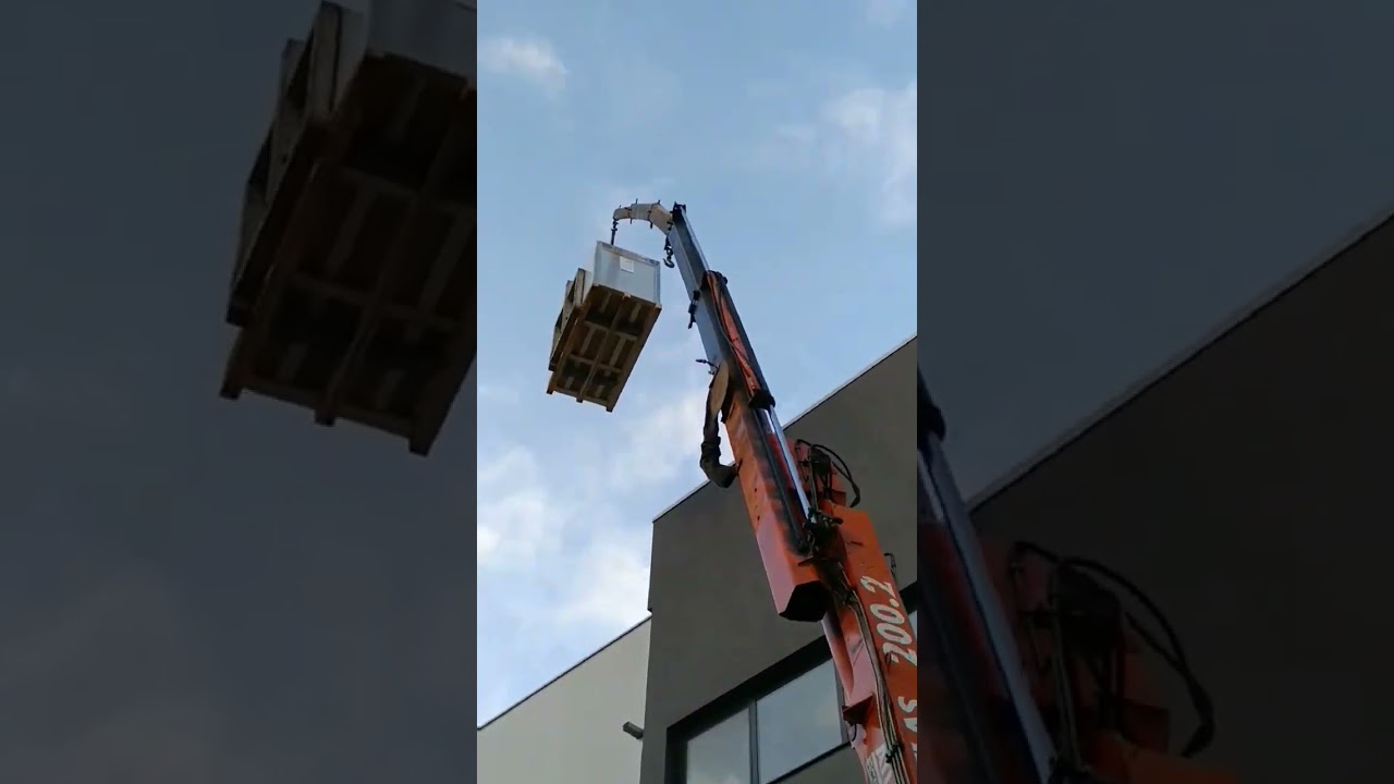 @shorts @crane @fyp #shorts #crane #atlas #autocrane #fyp @atlas #balkan #carlift #hardwork #work