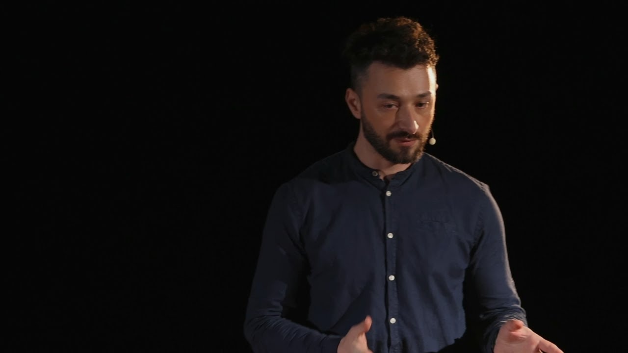 Ricomincio da 33 | Vito Petrone | TEDxUniSalerno