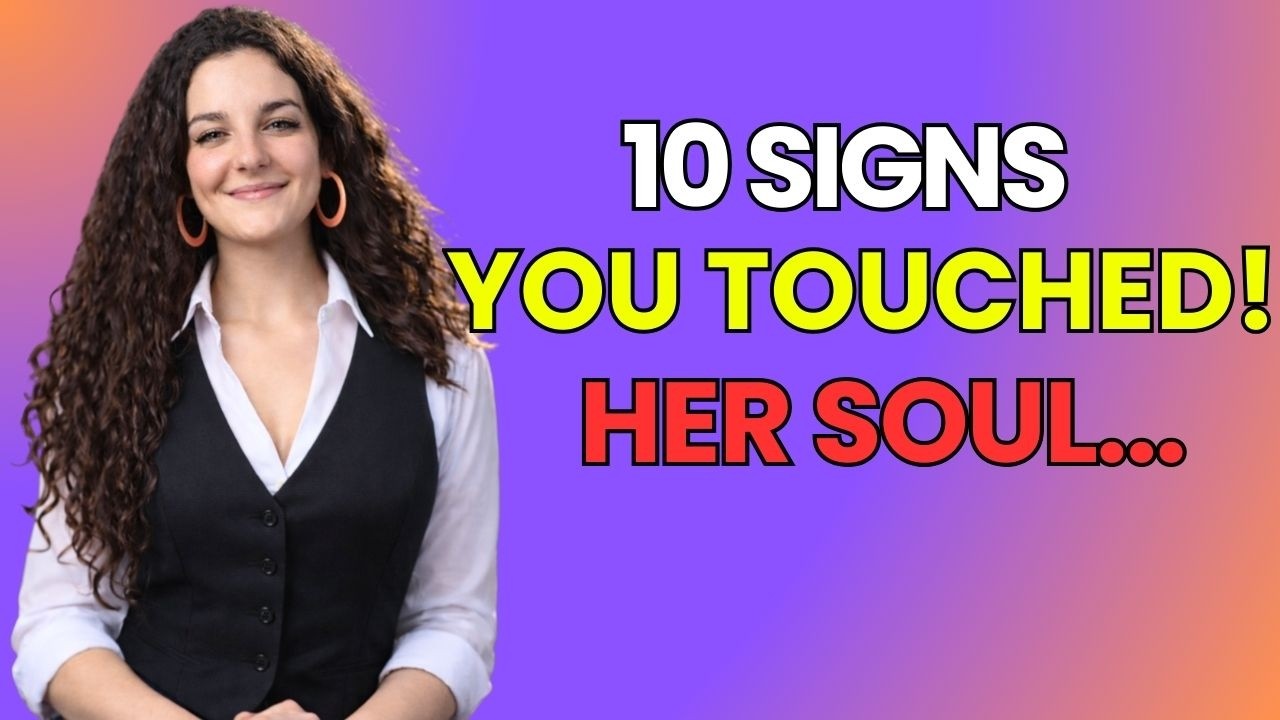 6 Signs She Doesn't Want You To Know She Loves You… Watch For These Clues | Psychology Tricks