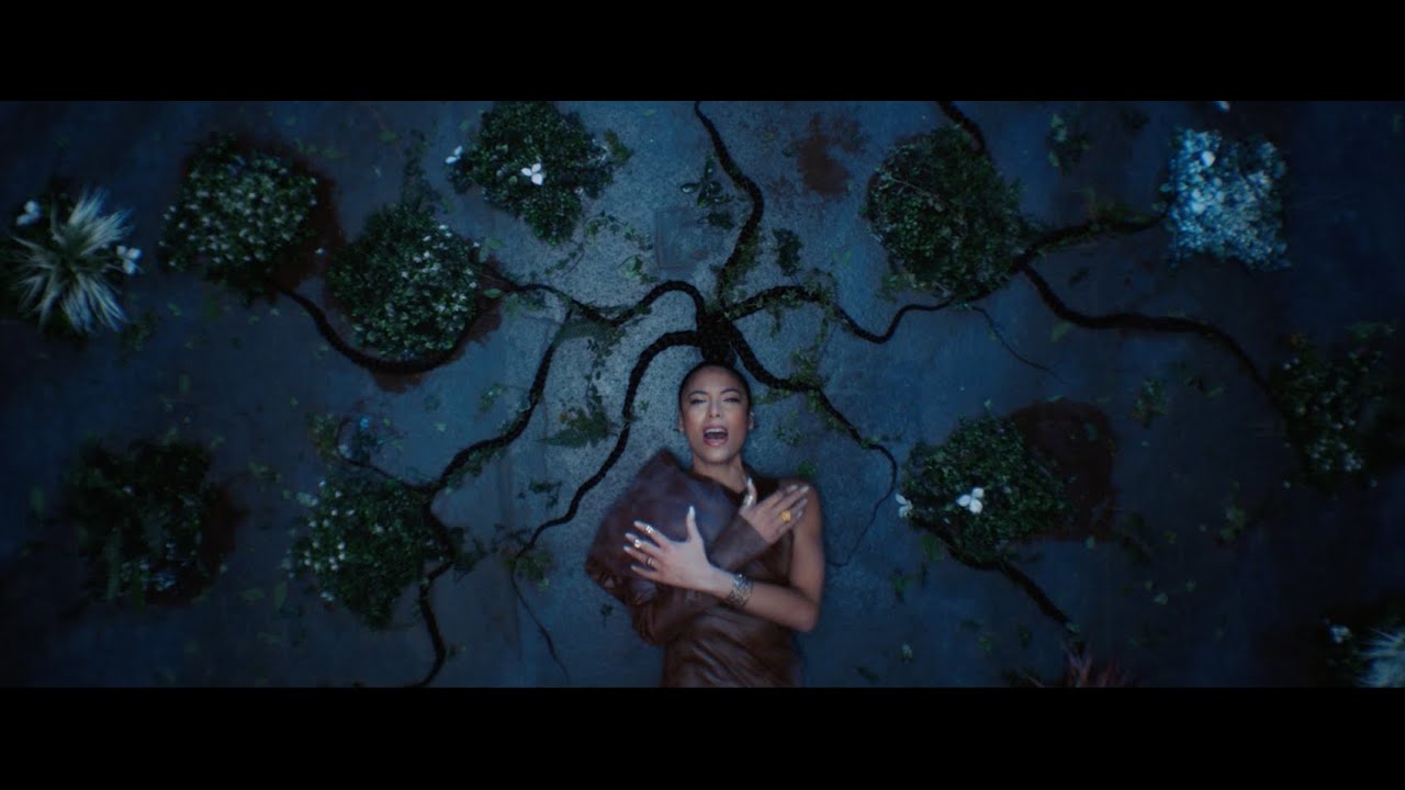 Zaho - Oh Mama (Clip officiel)