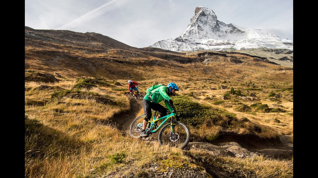 Trail Tales: Date with a Supermodel | VAUDE