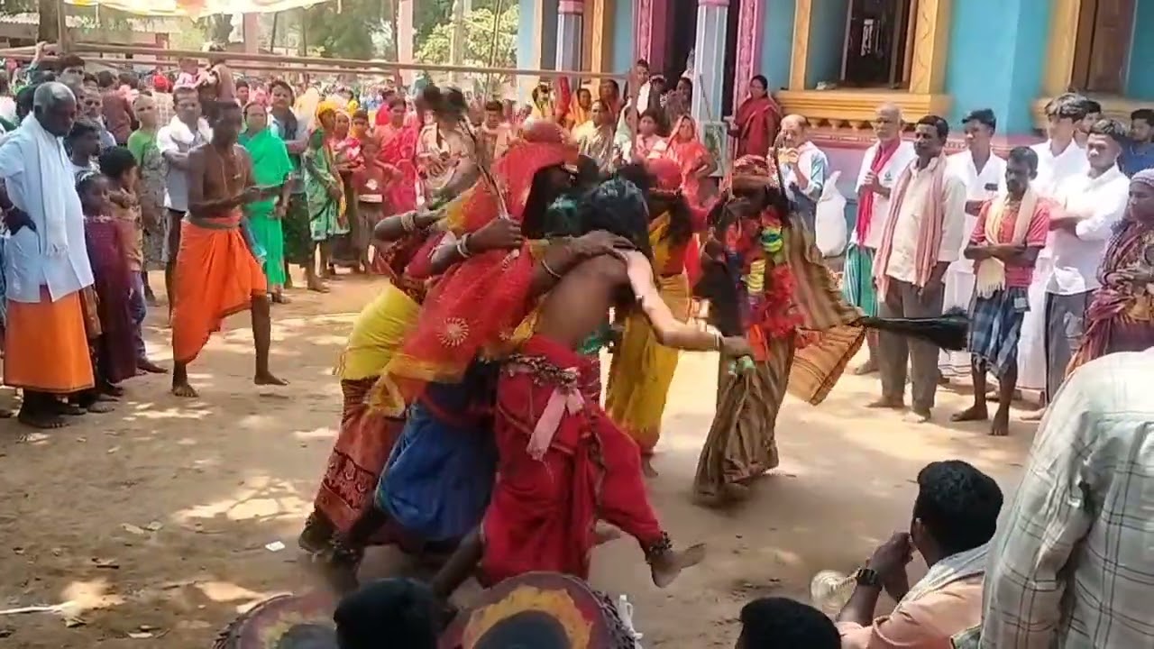 Part-2) मेला में आदिवासी देवी-देवता का अदभुत नृत्य का कैसा है|