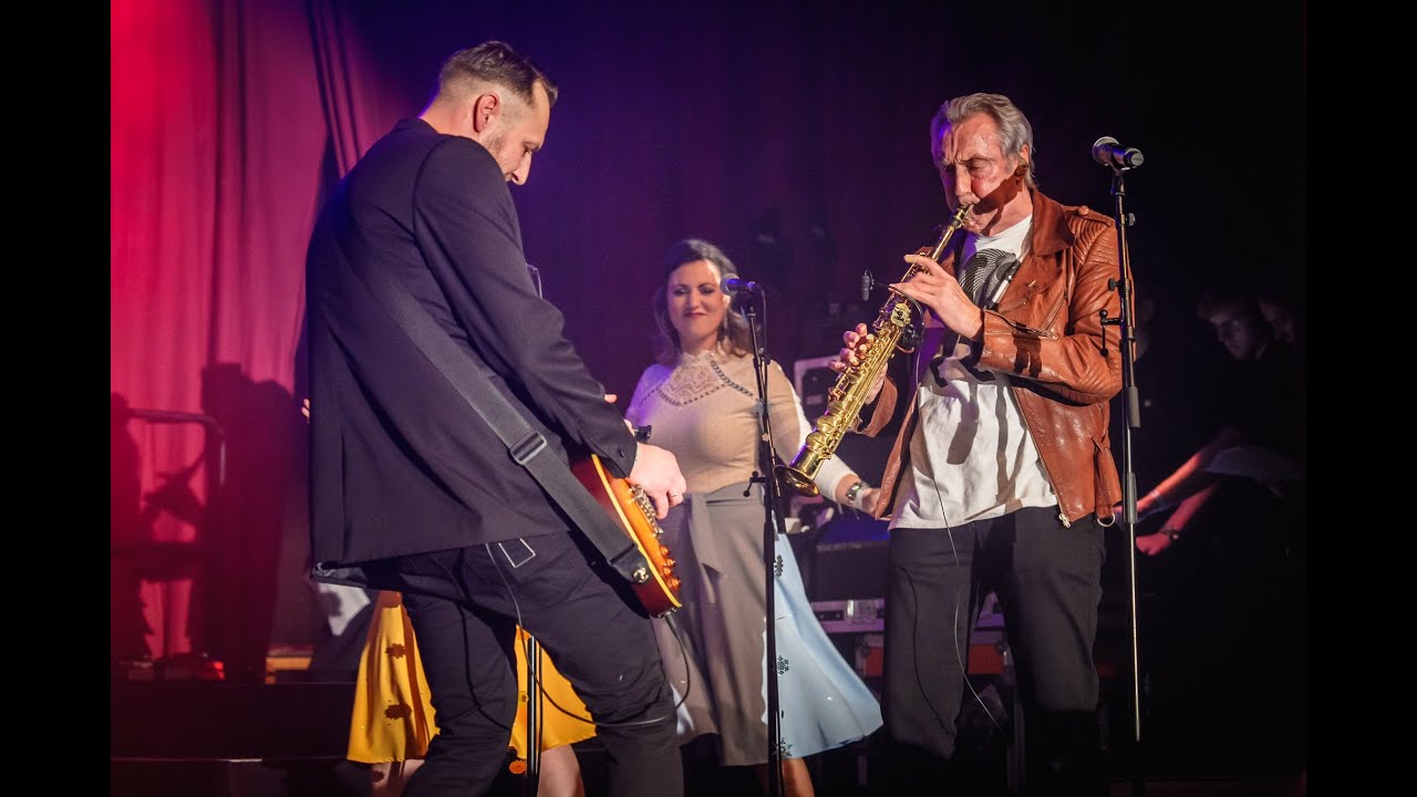 13. Dresdner Neujahrssingen - Reform "Wenn die Blätter fallen" mit Sascha Aust feat. Bernd Aust