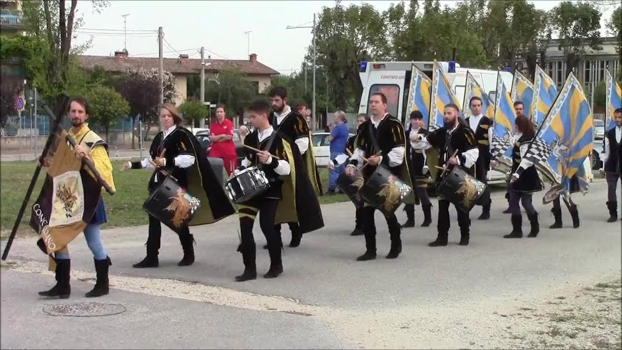 2018 - Cormons - Sbandieratori Conegliano - musici e tamburi