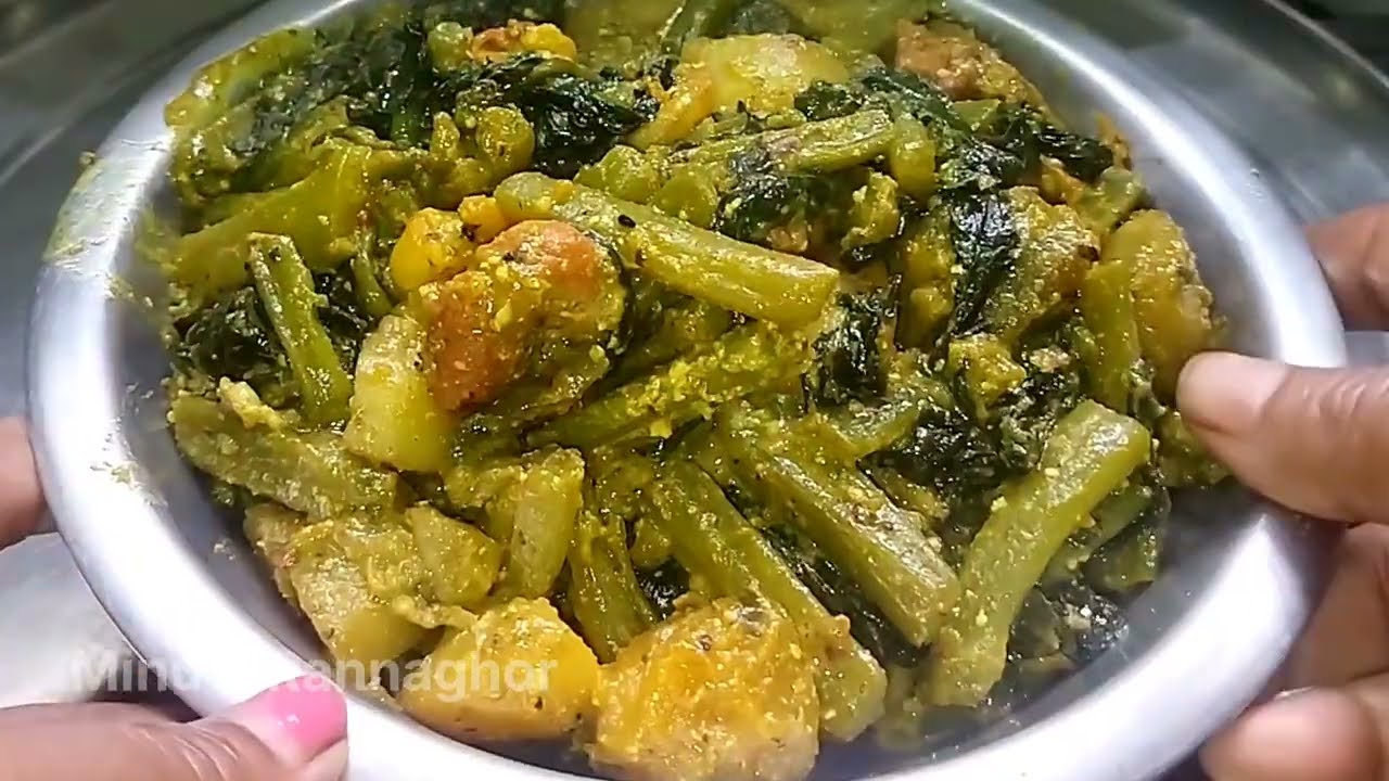 পুই শাক বাঙ্গালীর পছন্দের শাক এইভাবে রান্না করুন ভালো লাগবে। 