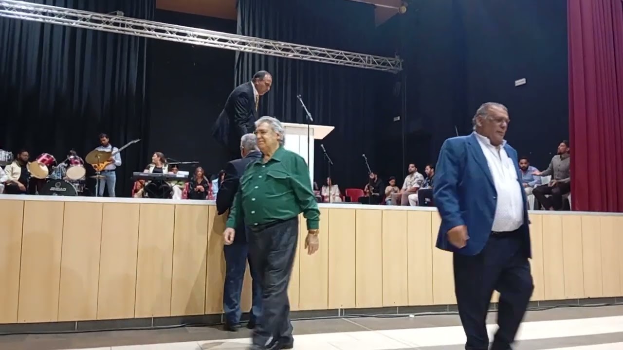 rencuentra en  villarta con la visita coro de Entrevías hermano Pedro Losada una bendición