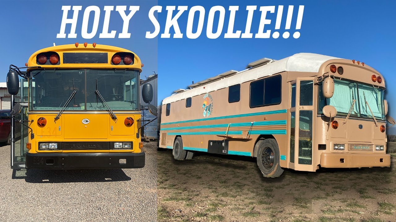 Incredible DIY Skoolie w/ ROOF RASIE - Family's full time adventure Bus 😃