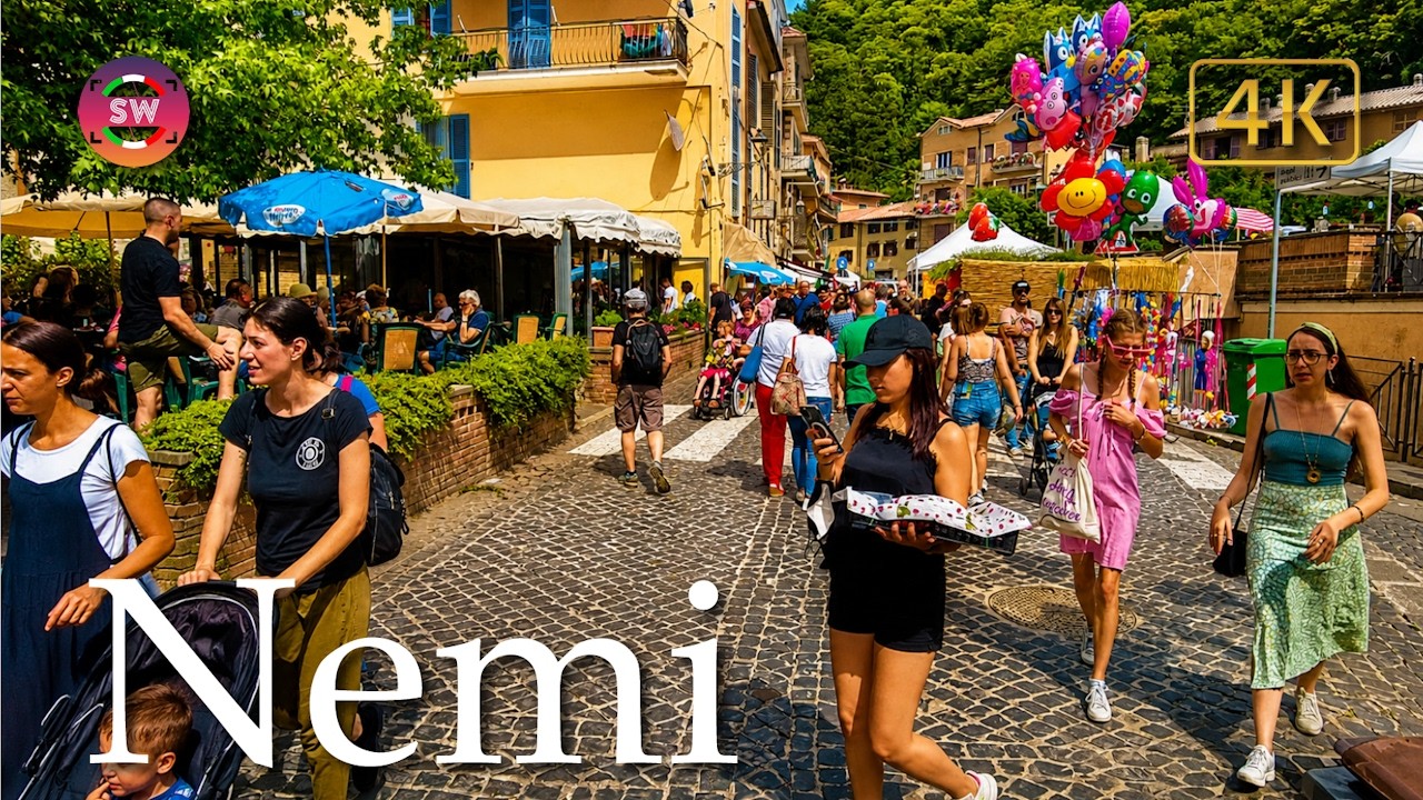Strawberries Festival in Nemi (Lazio) 2022, Italy【Walking Tour】4K