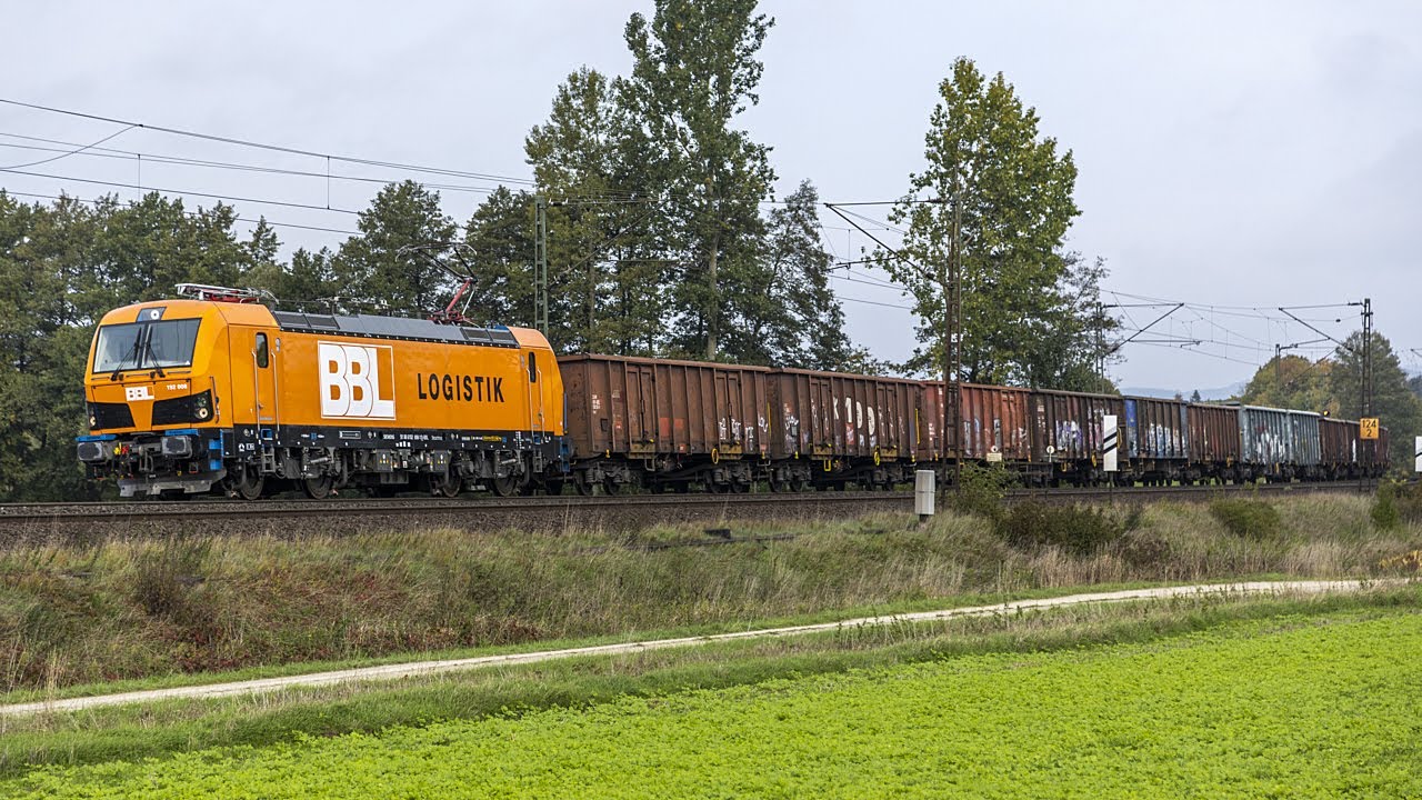 Zugsichtungen Oktober 2022, Teil 8  / Train Sightings October, 2022, Part 8