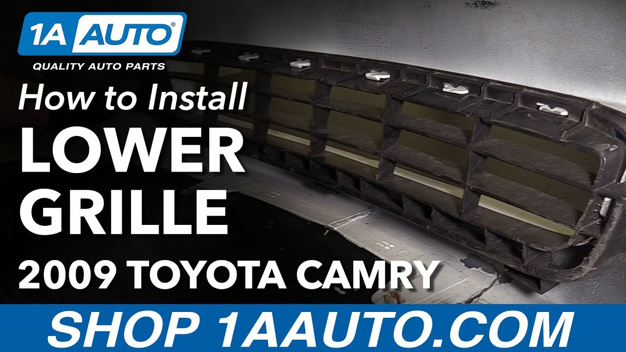 Как заменить переднюю нижнюю решетку радиатора на Toyota Camry 07-09