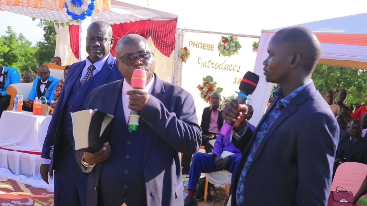 Isa Masiya English Bible, Every Tongue Must Confess That Isa Masiya Is Lord