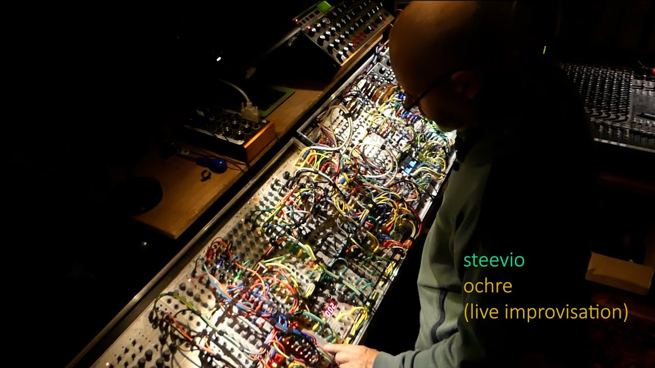Ochre - Steevio (live improvisation)