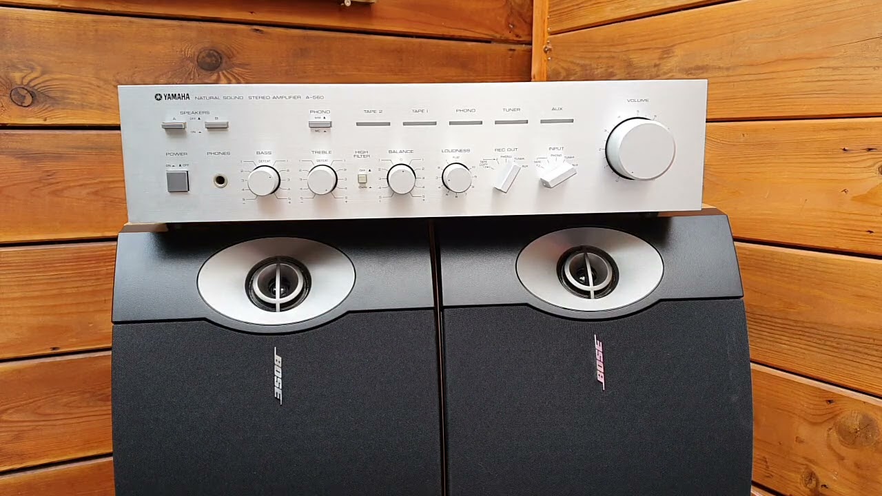 Yamaha A560 Stereo Amplifier with Field Effect Transistors 55 Watts output per channel 8 Ohm