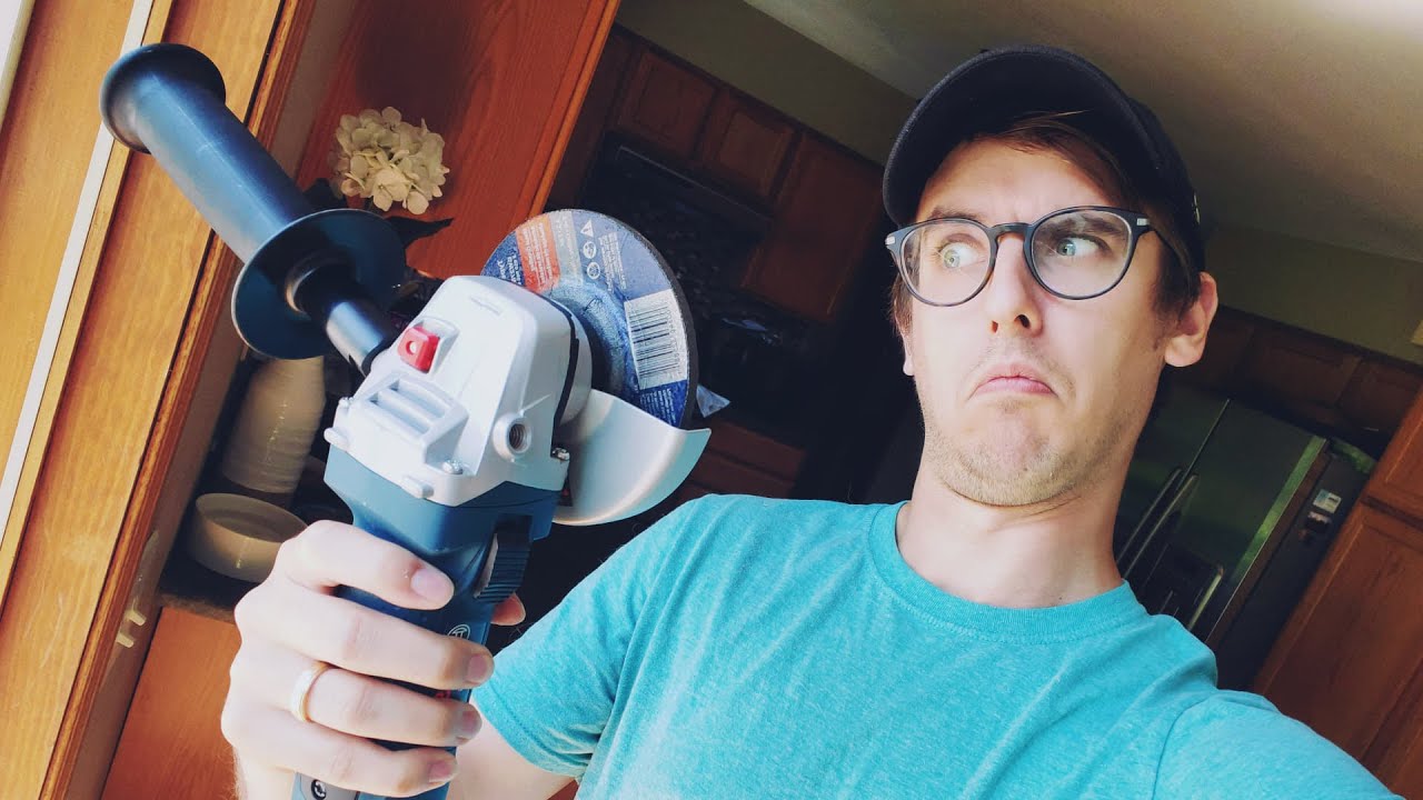 How To Assemble The Bosch DWS9-45 Angle Grinder