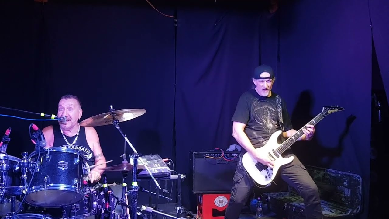 Blues Company: Kispirics befigyel / Zimme-zumm (Legenda 2024. 06. 28.)