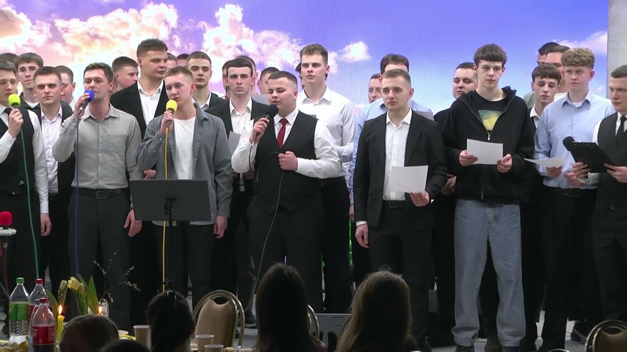 Мы недолго живём, так давайте любить / Песня