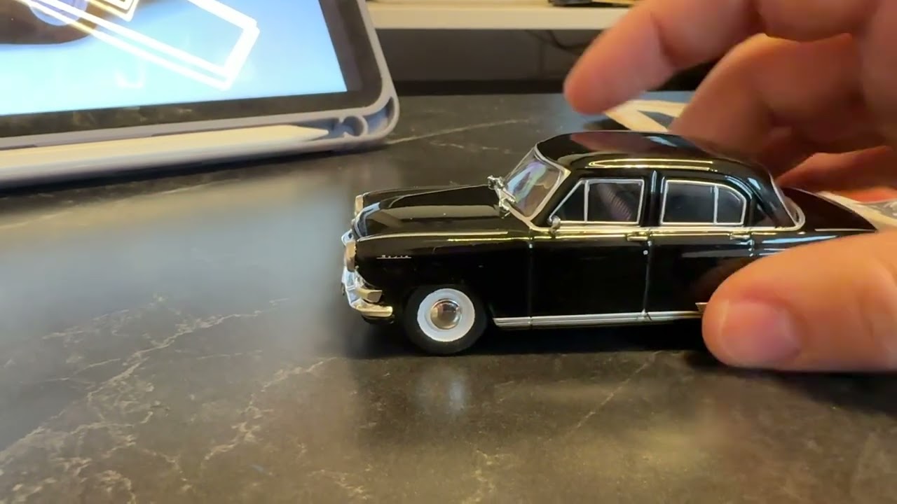 CEA MAI INFRICOSATOARE MASINA DIN COLECTIA MASINI DE LEGENA 2025? GAZ M-21 VOLGA 1:43