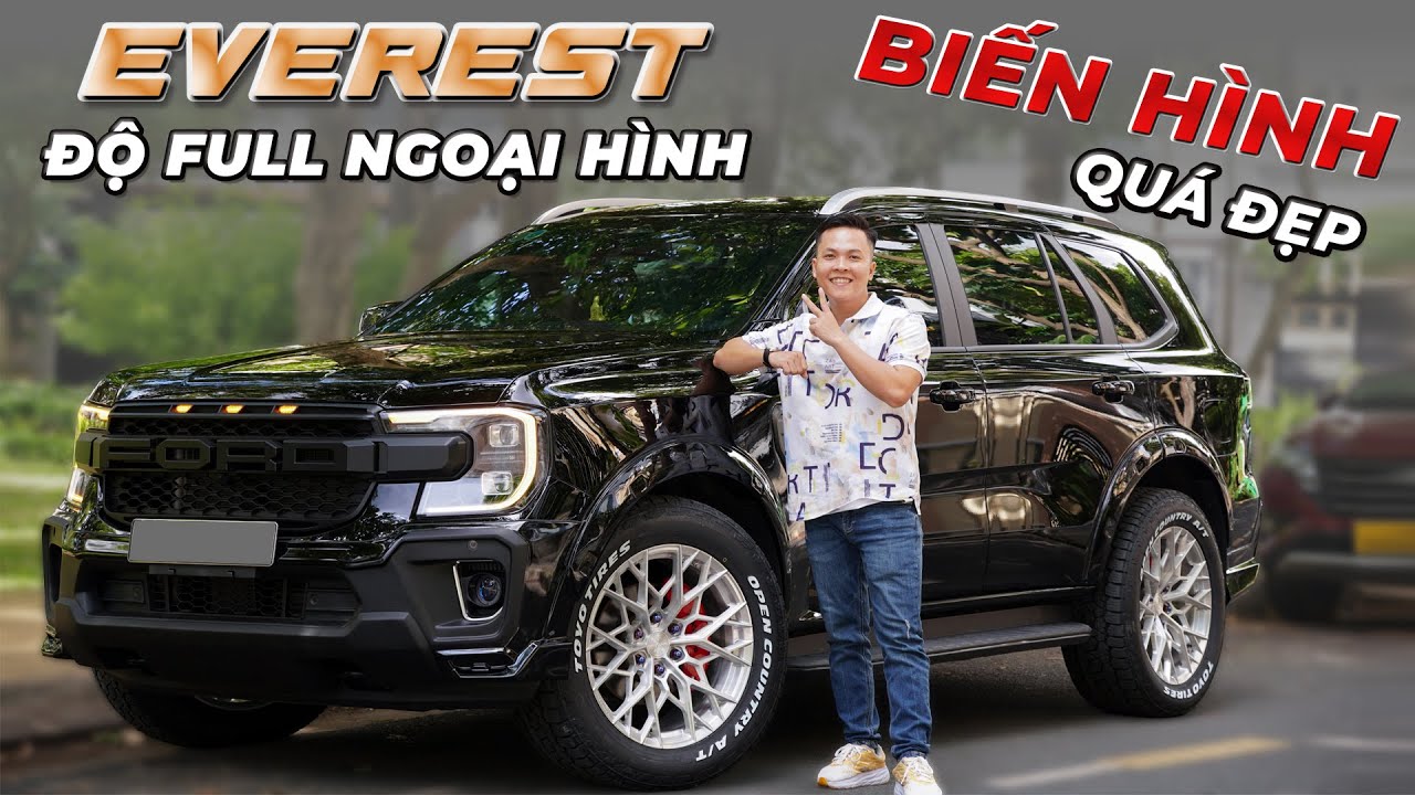 Tiếp tục là phiên bản Platinum với gói độ full công năng / FORD EVEREST.