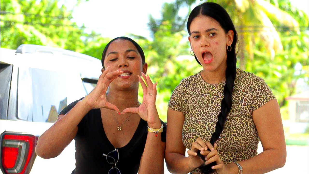 Estas chicas se pelean por un chisme, no creerás quien era la chismosa en realidad😡🤦‍♂️