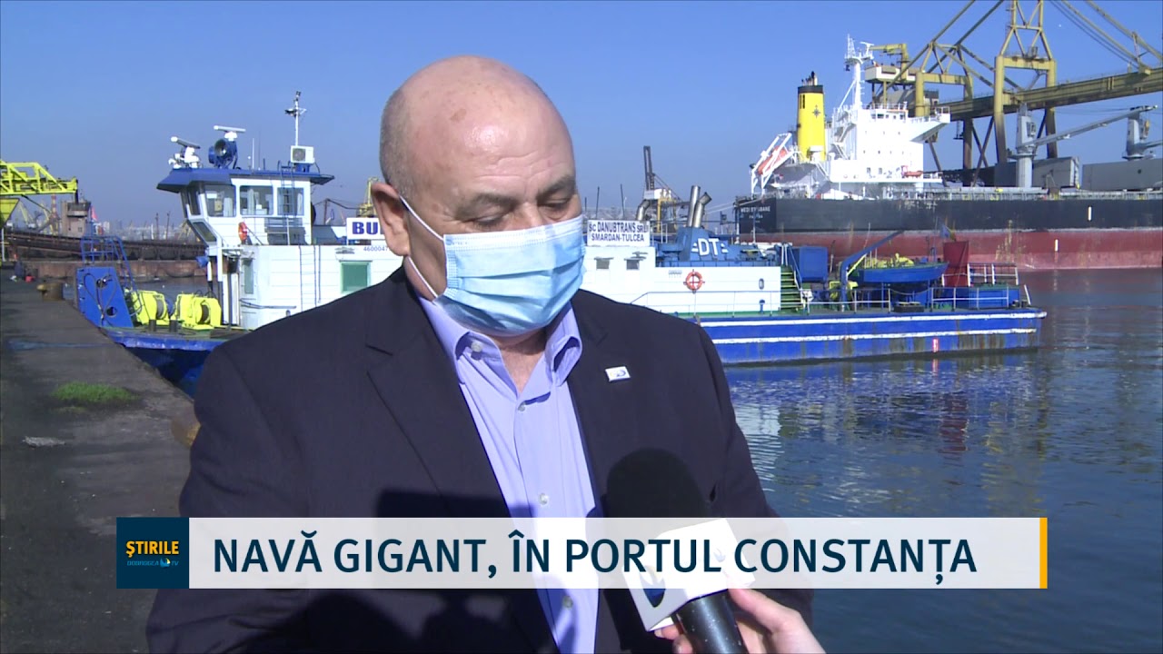 Navă gigant, în portul Constanța