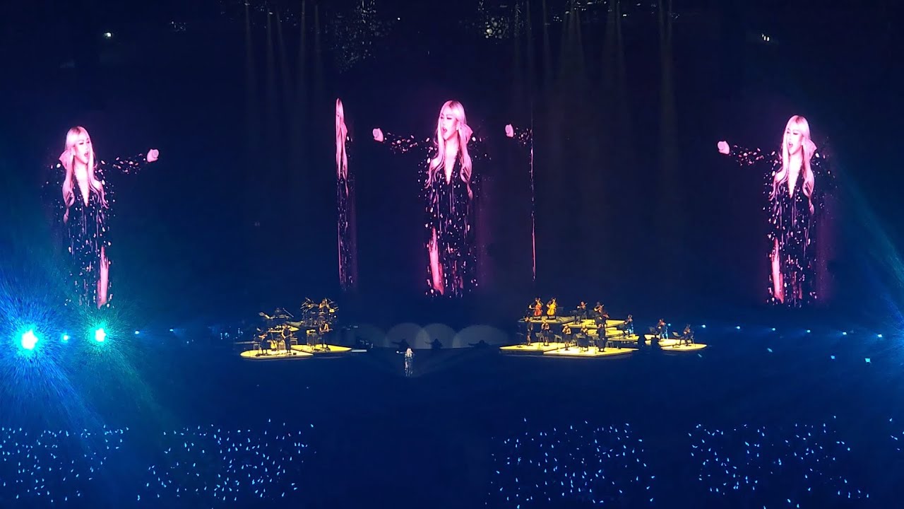 241221 張惠妹 A-Mei - 你是愛我的 @ASMeiR ASMR MAXXX Concert in Taipei 首場 阿密特 阿妹 演唱會 台灣 大巨蛋 Fancam