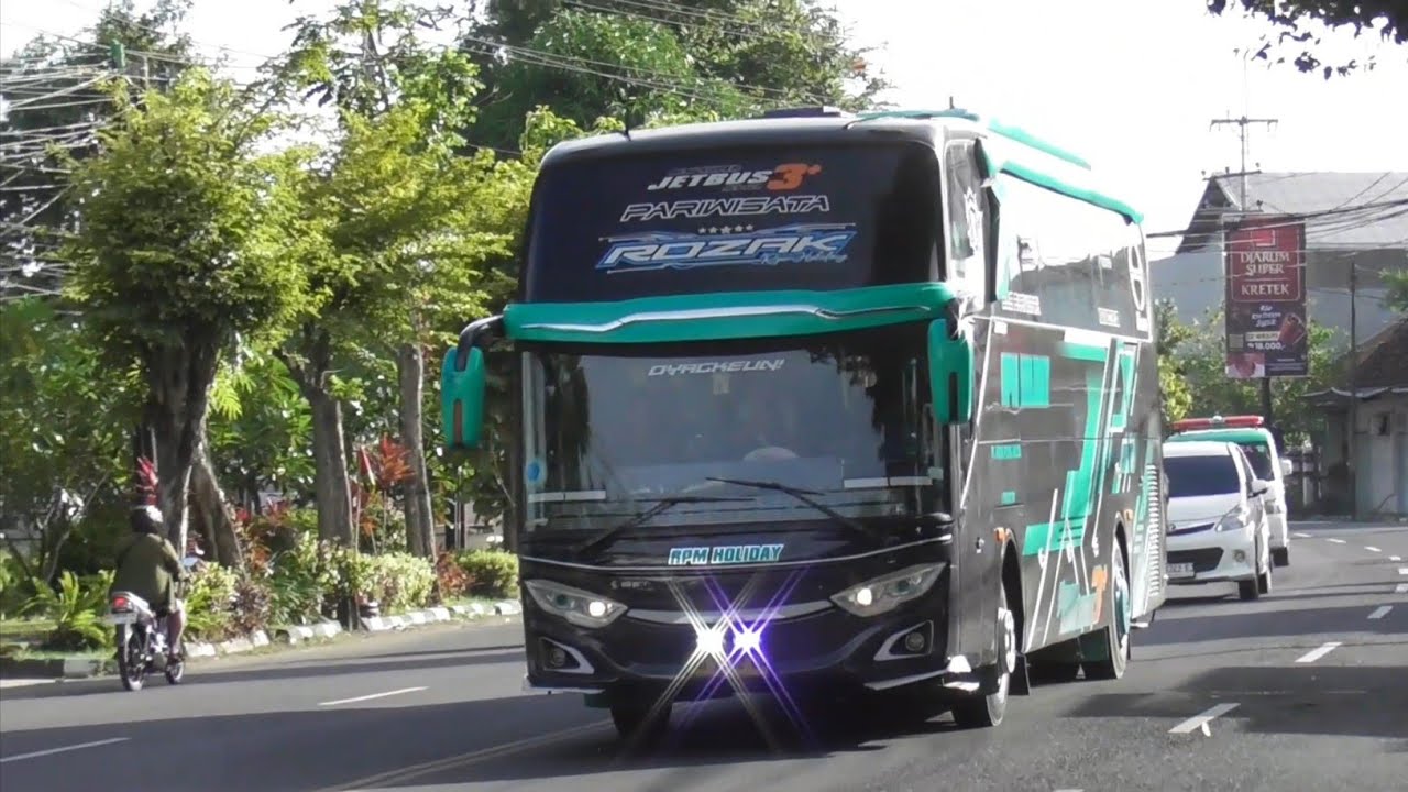 BUS PARIWISATA LIBURAN NATAL DAN AKHIR TAHUN 2025