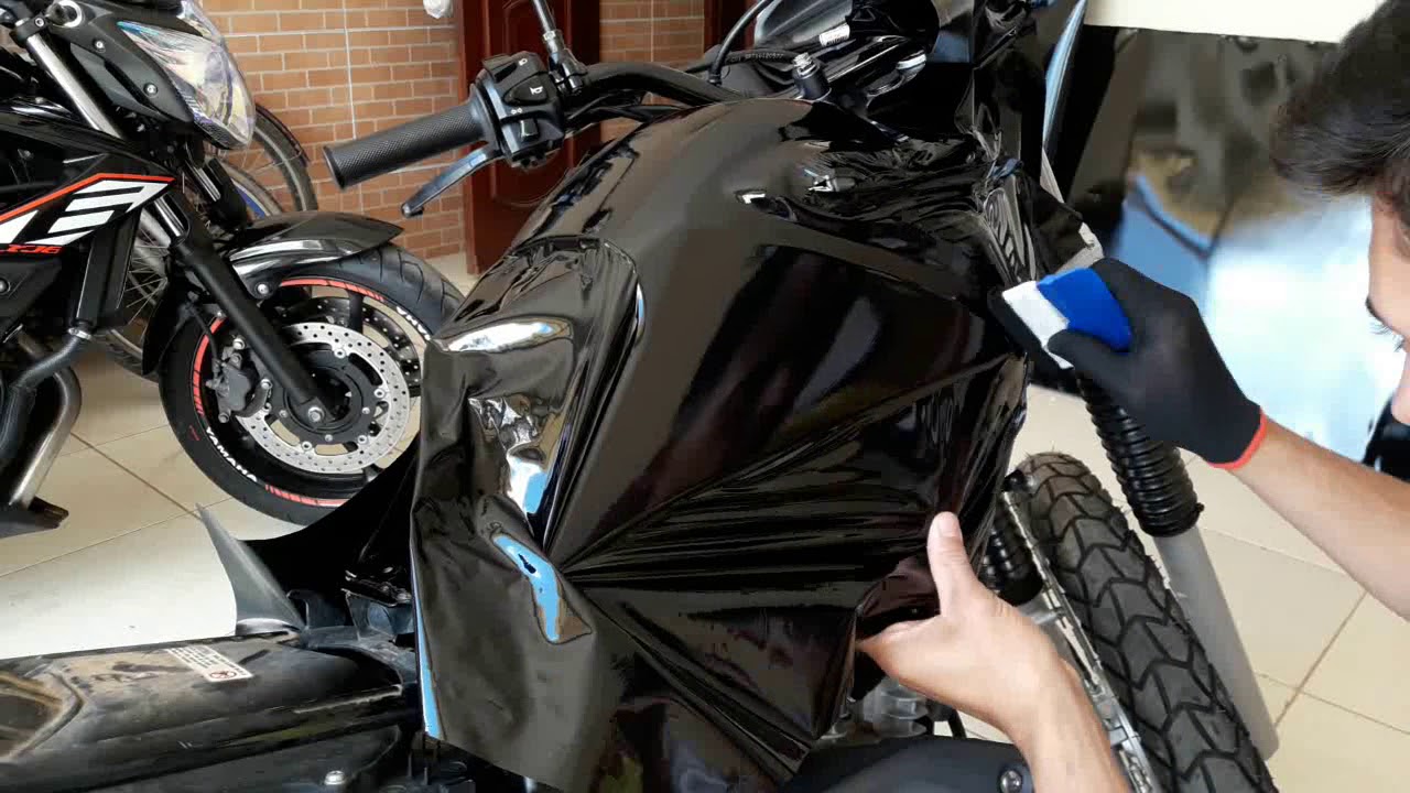 Envelopamento total Honda Bros 160.