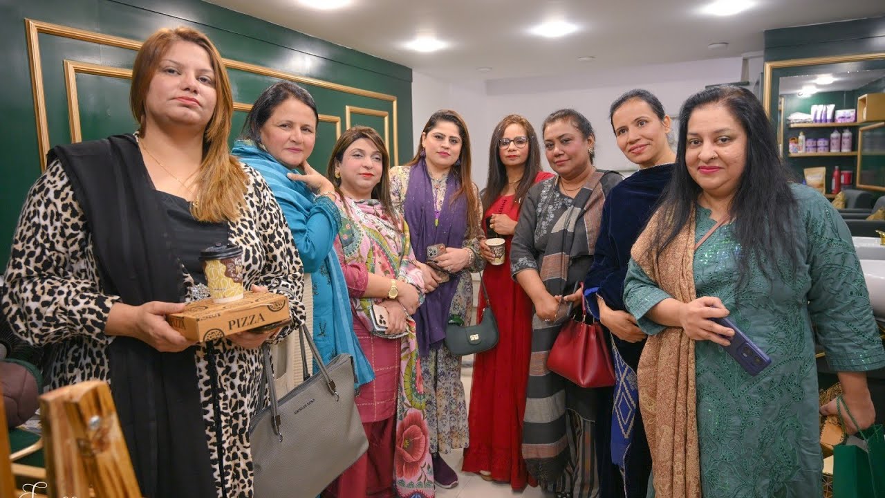 Opening ceremony of Glorena Beauty & Spa in signature mall Hyderabad 