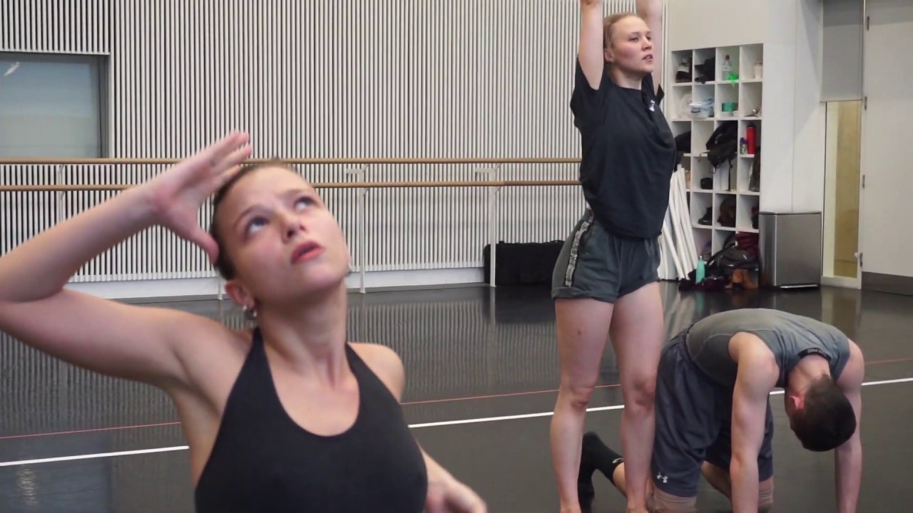 Rambert2 rehearse Sama by Andrea Miller