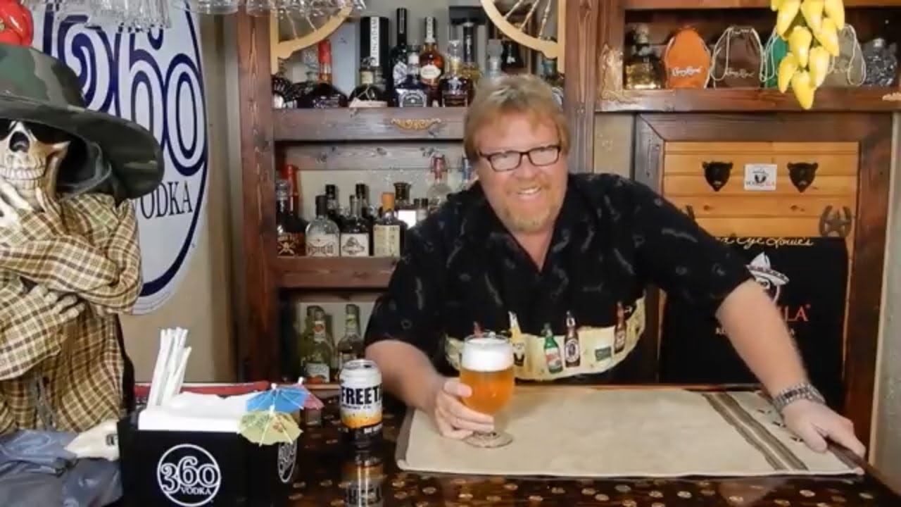 Freetail Brewing Comp. Bat Outta Helles Review