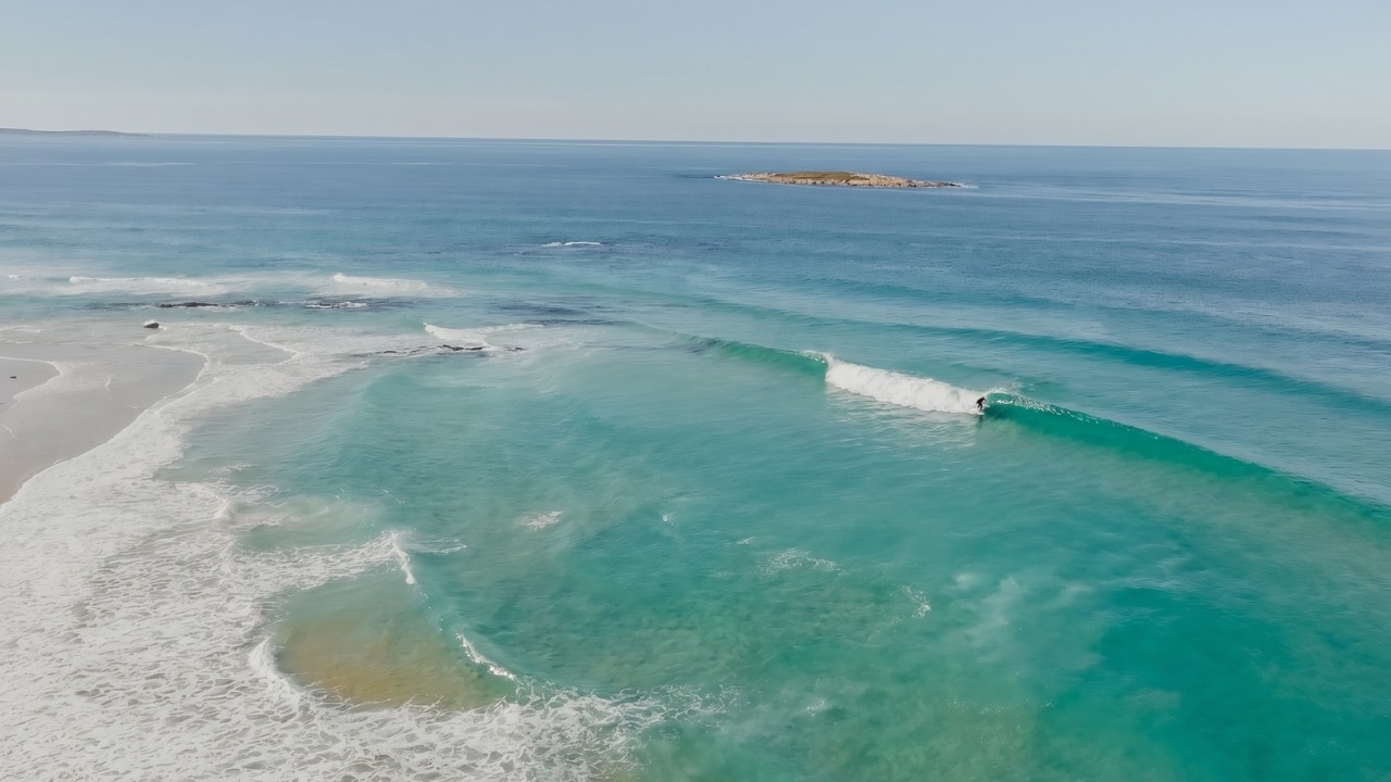 Tasmania&rsquo;s Surfing Coast Blew Me Away (48 Hour Adventure)