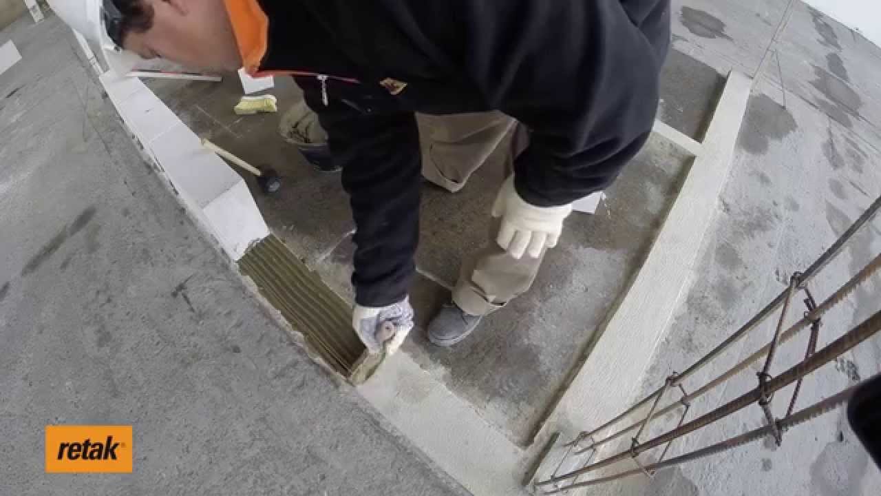 Colocación de la primera hilada retak®