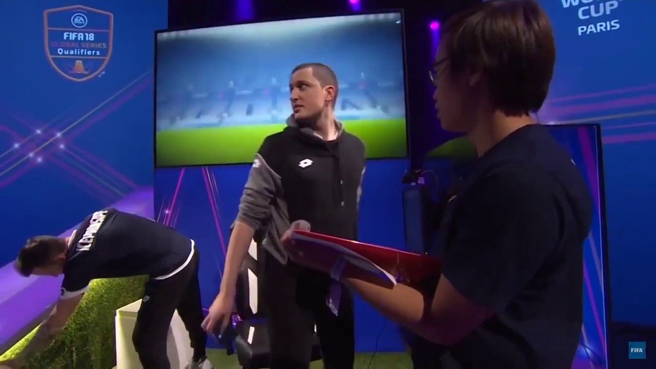 Pro FIFA Player Kurt Walks out After Conceding Kick off Goals!