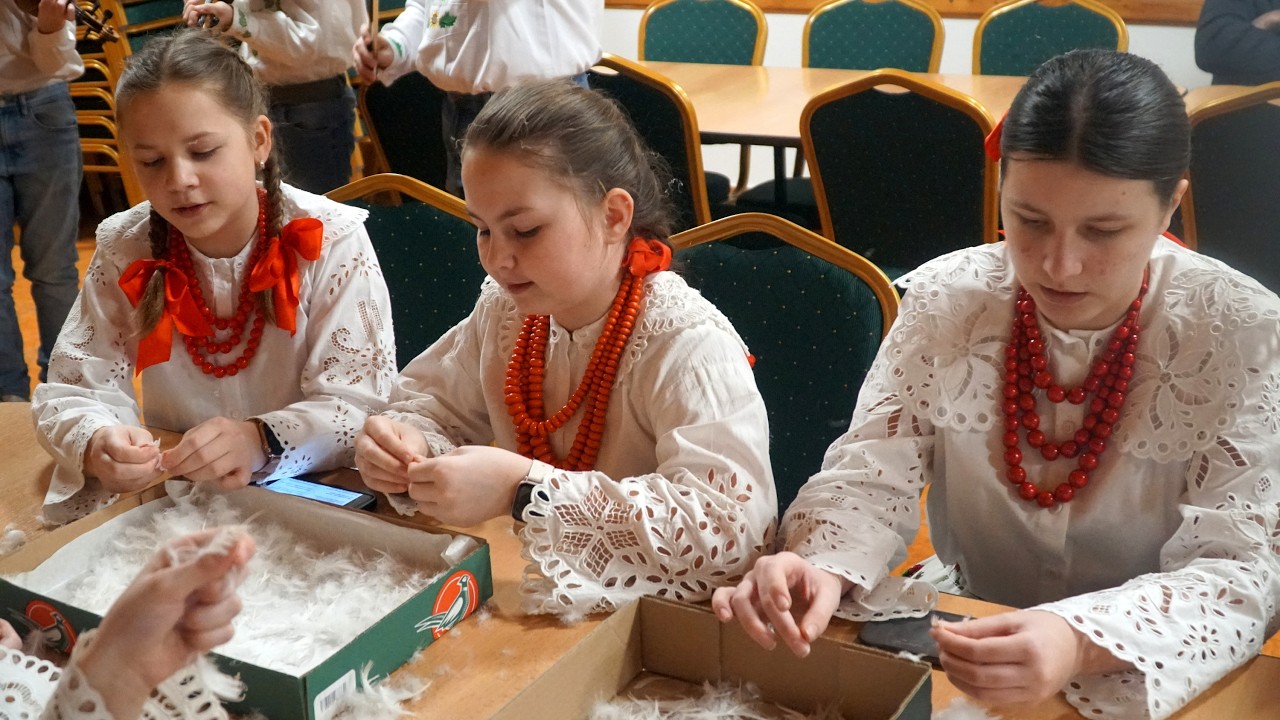 Páračky a maškarný ples, Hladovka 14. 2. 2026
