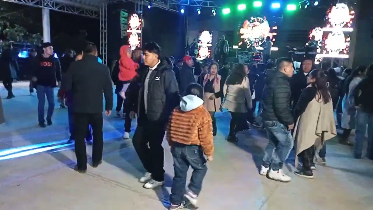Grupo Mensajeros Músical en Xochimilco ver. 