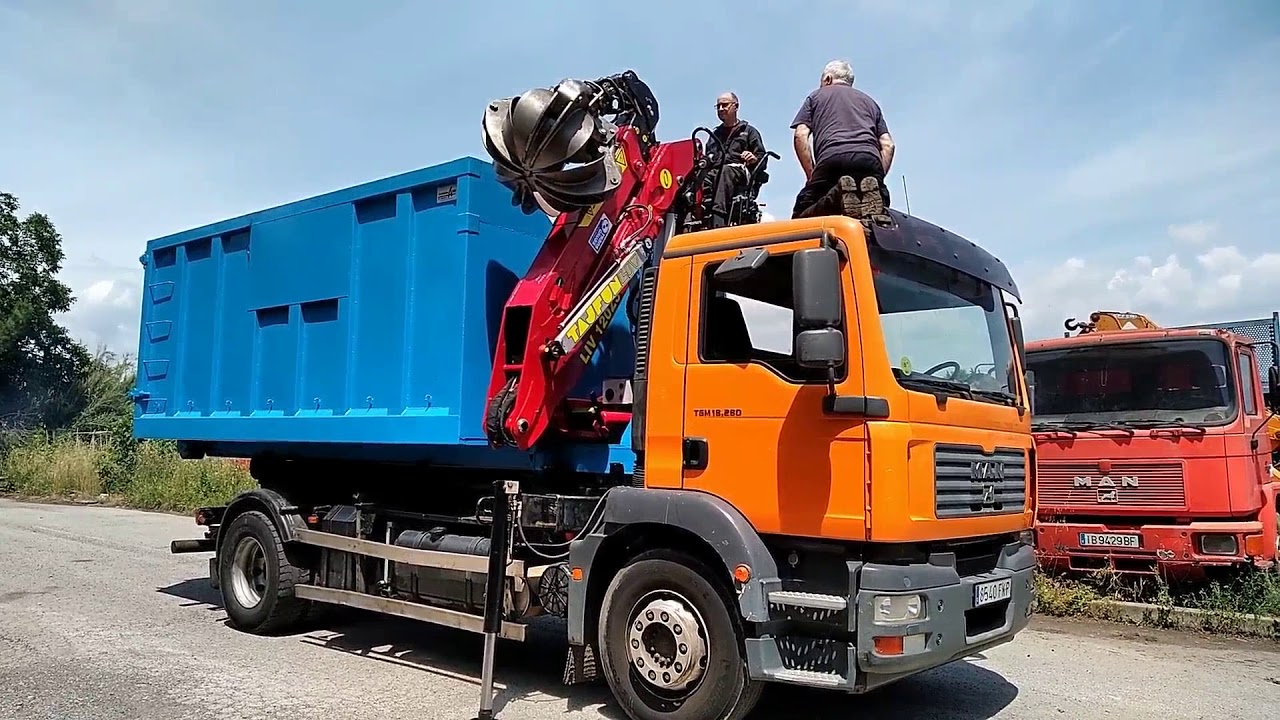 GRUA CHATARRERA TAJFUN LIV L120Z3 para EMPRESA RECICLAJE