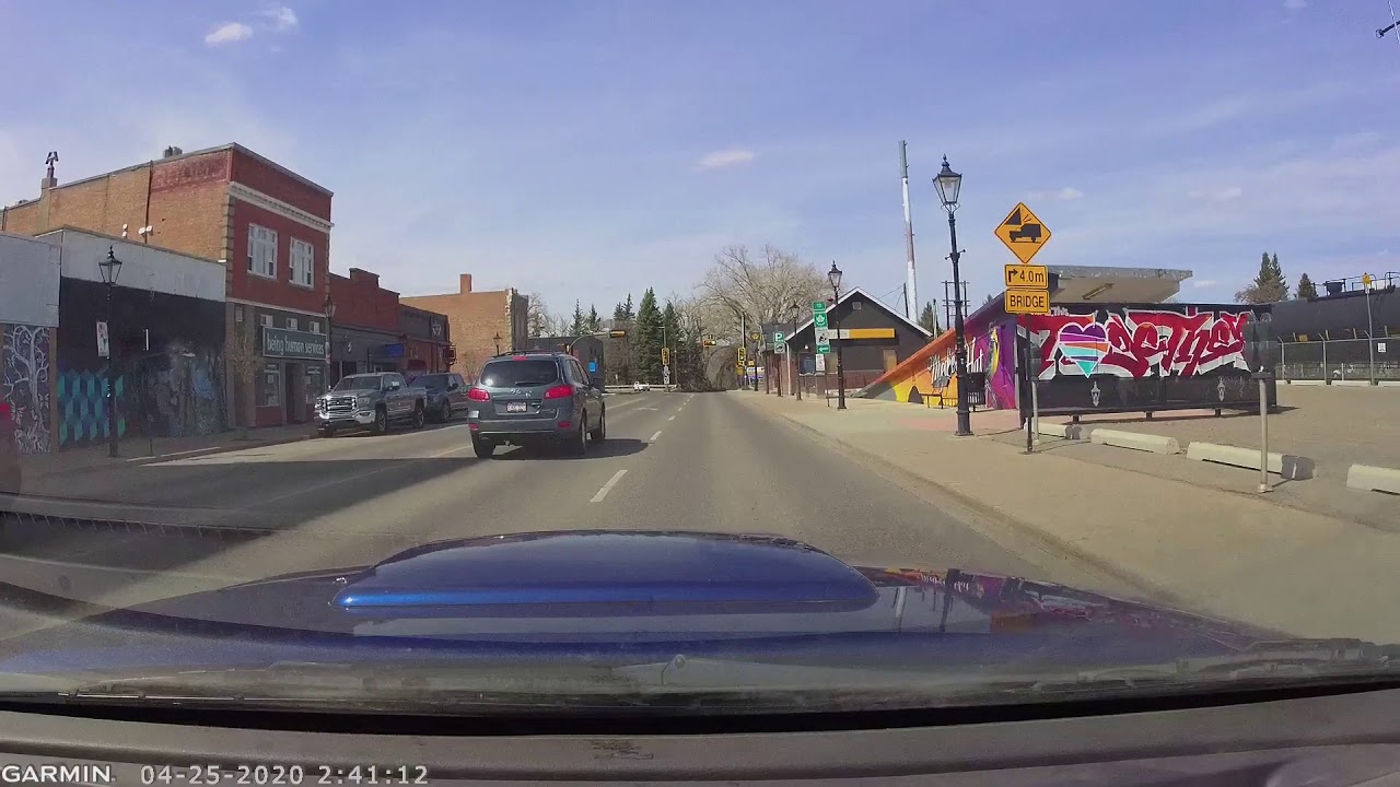 Drive around Medicine Hat