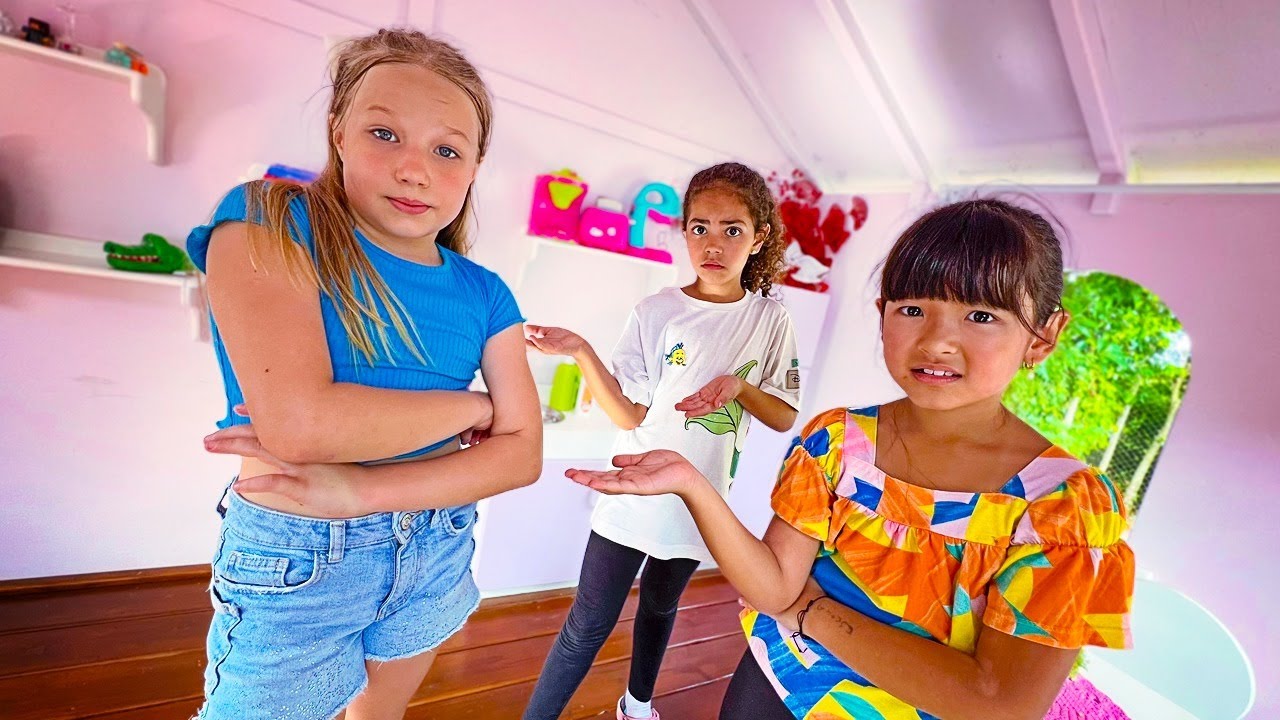 ELA NÃO QUER SER NOSSA AMIGA * ela não acredita em palhaços